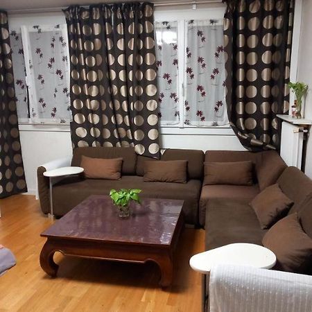 Appartement Periurbain De Paris Et Versailles Les Clayes-Sous-Bois エクステリア 写真