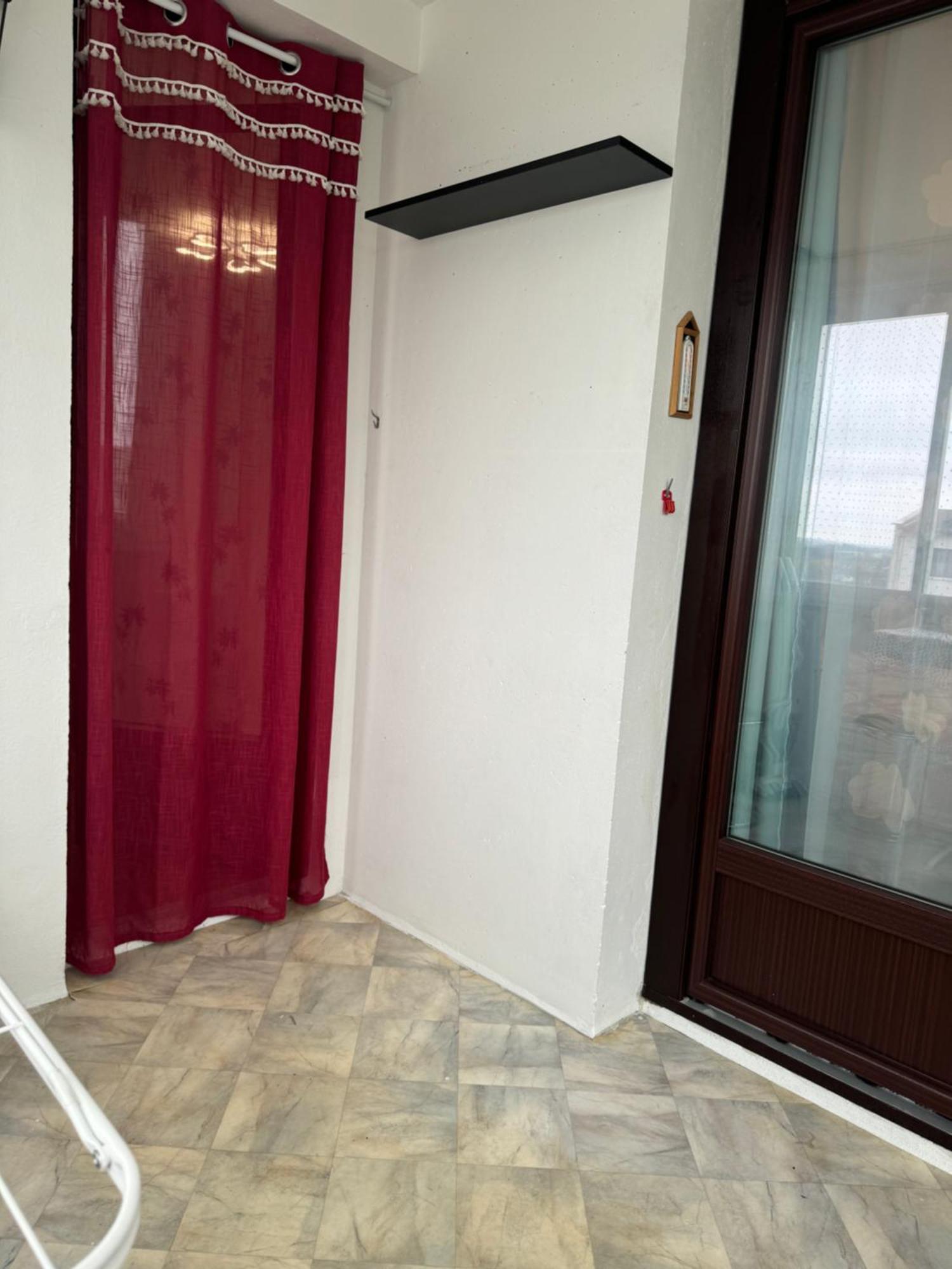 Appartement Periurbain De Paris Et Versailles Les Clayes-Sous-Bois エクステリア 写真