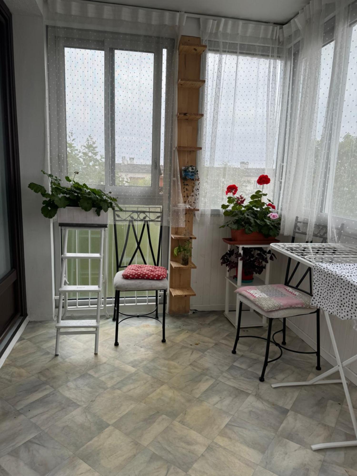 Appartement Periurbain De Paris Et Versailles Les Clayes-Sous-Bois エクステリア 写真